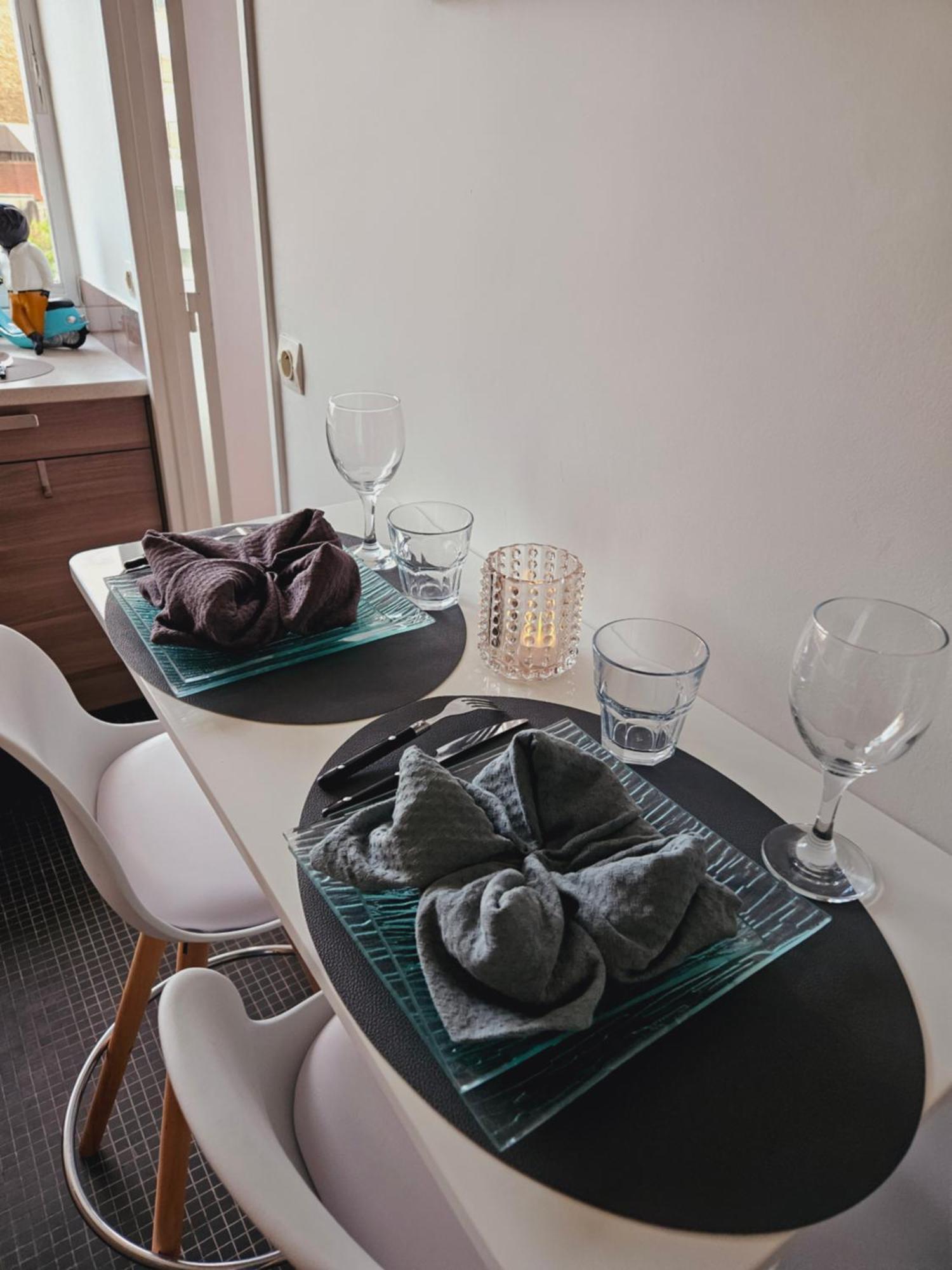 Home Paris Tour Eiffel 外观 照片