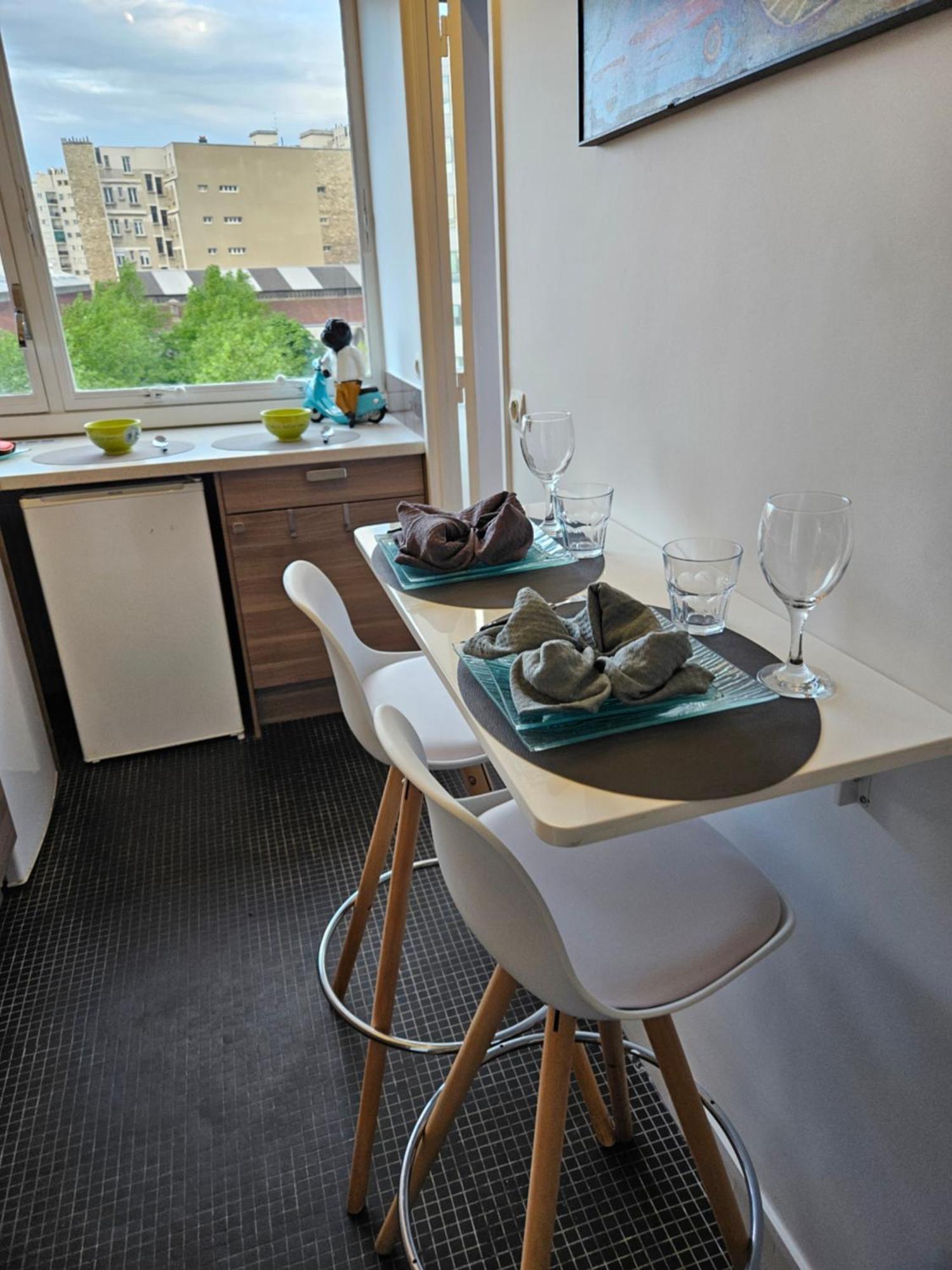 Home Paris Tour Eiffel 外观 照片